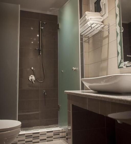 スーペリアシングルルーム, Marianna