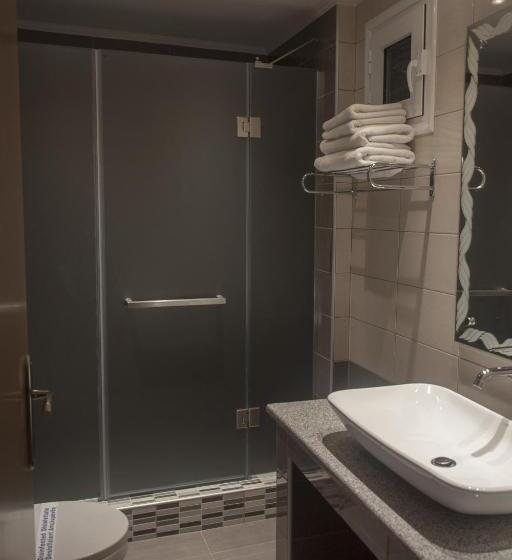 スーペリアシングルルーム, Marianna