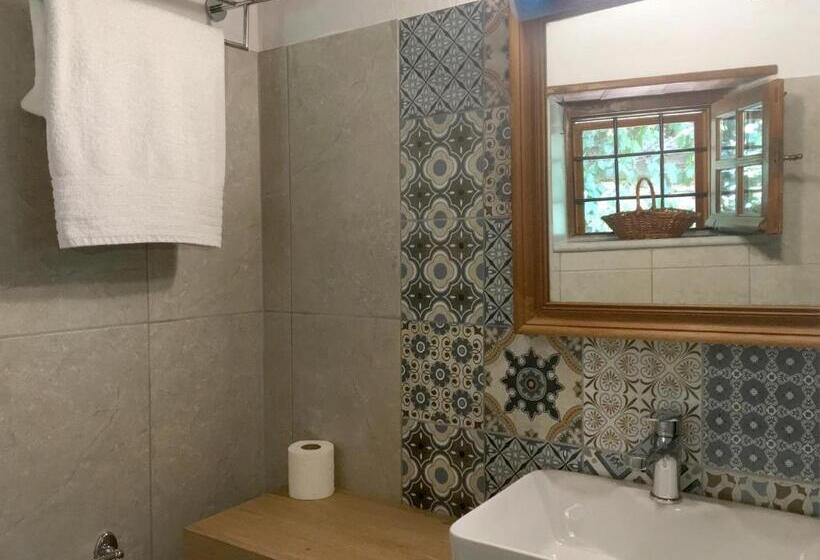 Семейный Номер, Saxonis Houses & Saxonis Villa