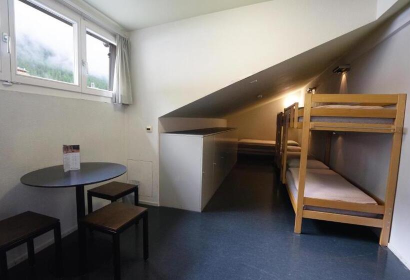 تختخواب در اتاق مشترک, Zermatt Youth Hostel