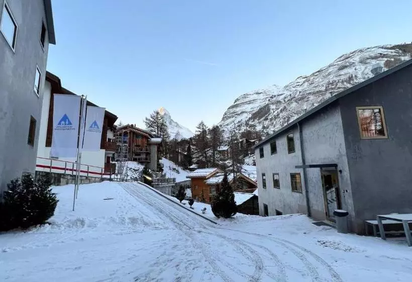 バスルーム共有のシングルスタンダード, Zermatt Youth Hostel