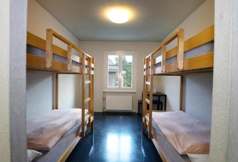 اتاق استاندارد چهارنفره با سرویس بهداشتی مشترک, Zermatt Youth Hostel