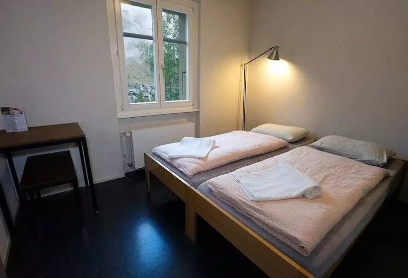 スタンダードシングルルーム, Zermatt Youth Hostel