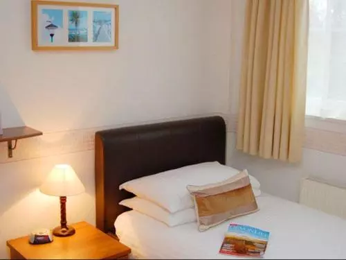 Habitación Estàndard Individual, Amber House