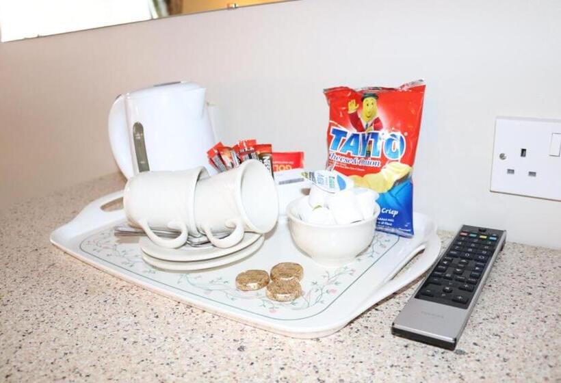 Семейный Номер, Hillview Lodge