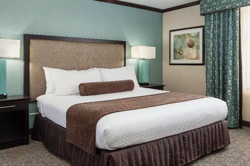 スタンダードルーム, Crowne Plaza Anchorage Midtown, An Ihg