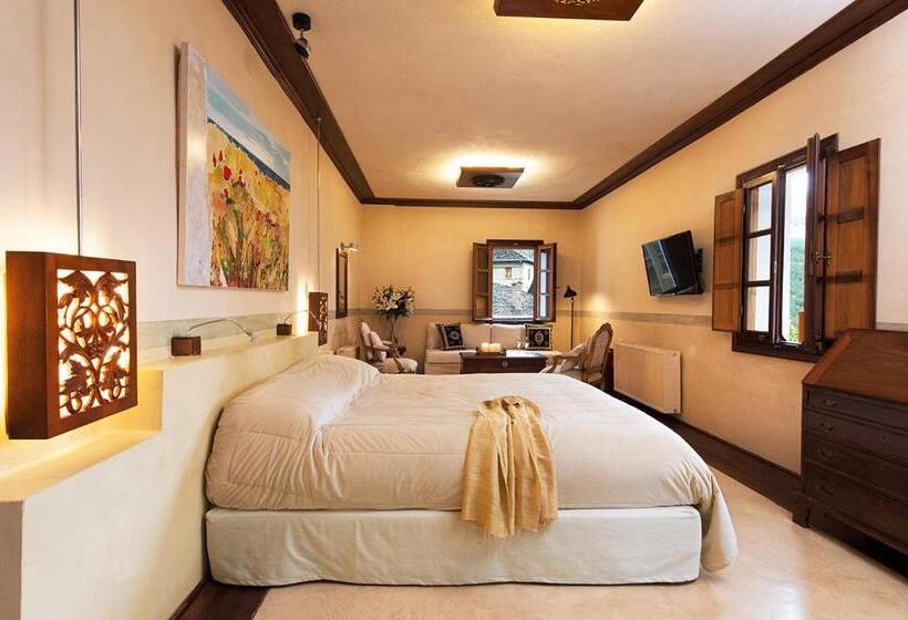 جناح جونيور, Katogi Averoff Hotel & Winery