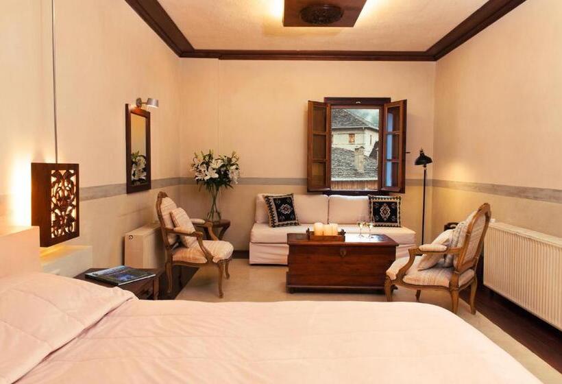 جناح جونيور, Katogi Averoff Hotel & Winery