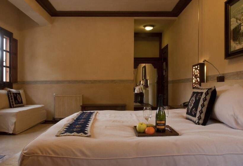 غرفة سوبيريور, Katogi Averoff Hotel & Winery