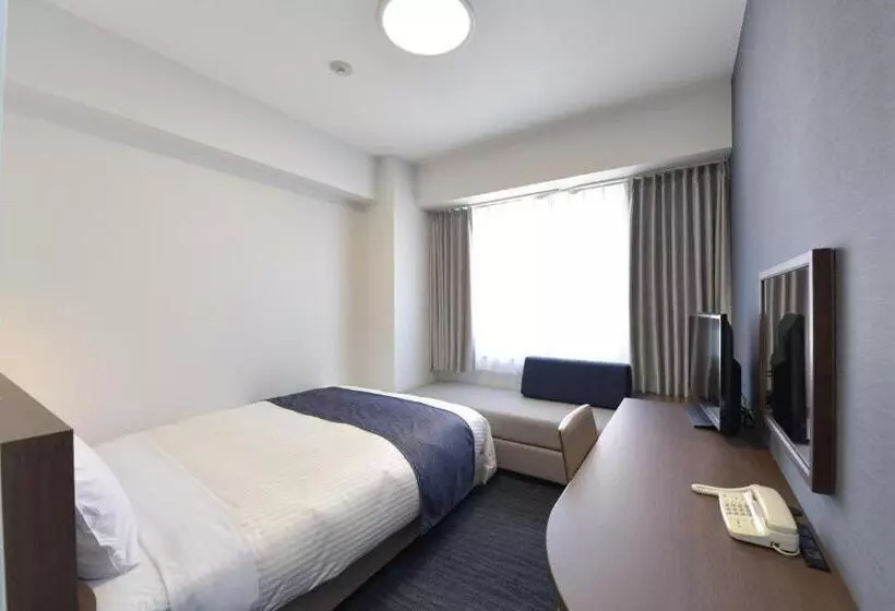 Standard Yhden Hengen Huone, Port Plaza Chiba