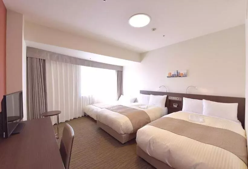 Standard Kolmen Hengen Huone, Port Plaza Chiba