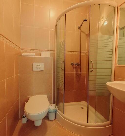 Quarto Estandar, Pater Apartments And Rooms