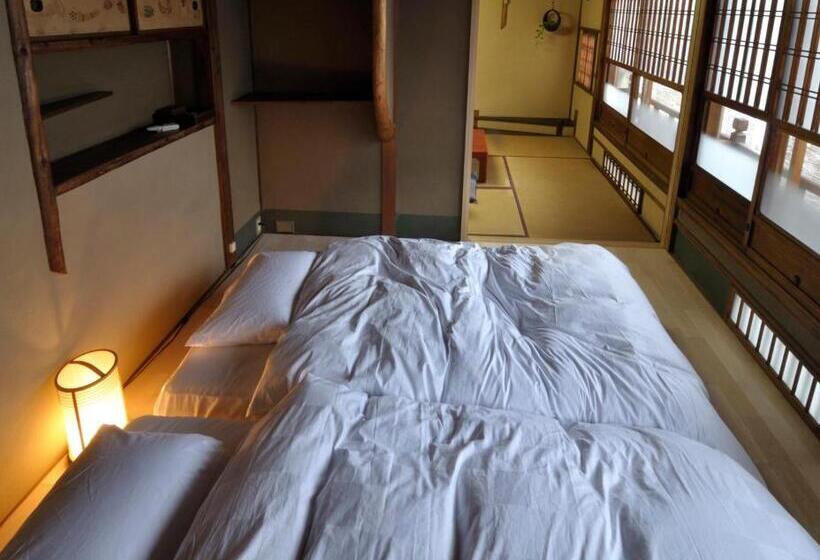 חדר סופריור, Izuyasu Traditional Kyoto Inn Serving Kyoto Cuisine