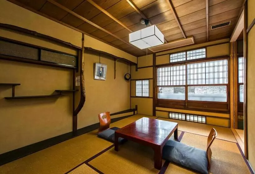 スーペリアールーム, Izuyasu Traditional Kyoto Inn Serving Kyoto Cuisine