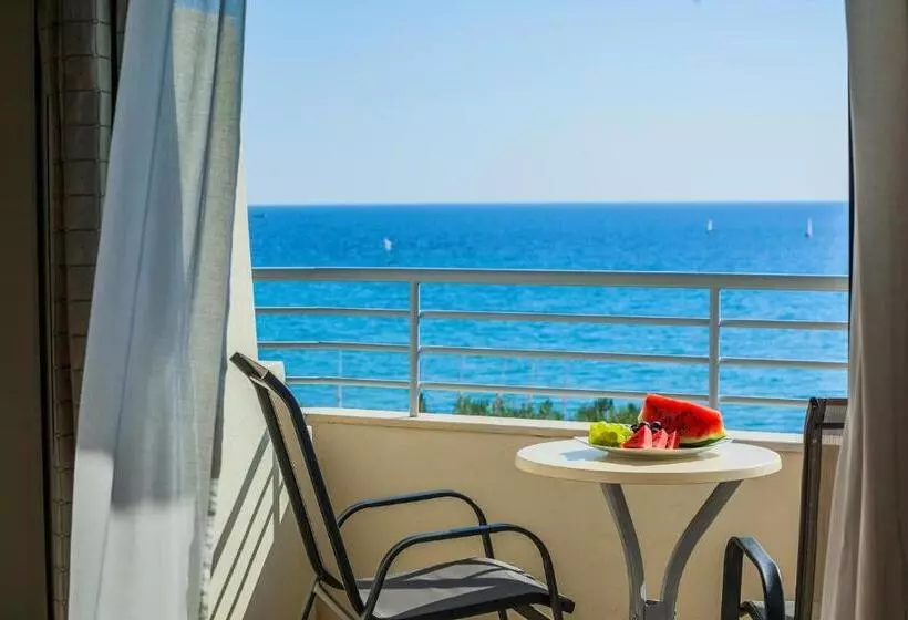 オーシャンビュースーペリアールーム, Xenios Anastasia Resort & Spa