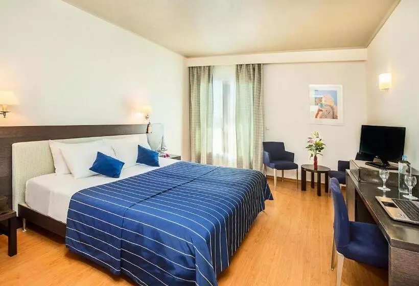 山の見えるスーペリアルーム, Xenios Anastasia Resort & Spa