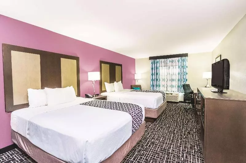 山の見えるスーペリアルーム, Xenios Anastasia Resort & Spa