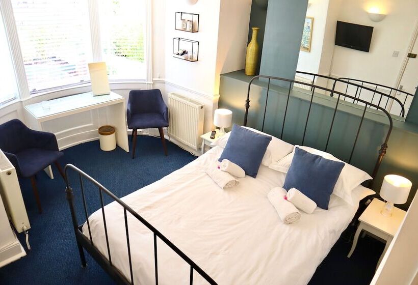 スタンダードルーム, Colson House