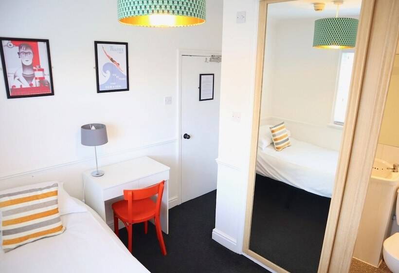 スタンダードシングルルーム, Colson House