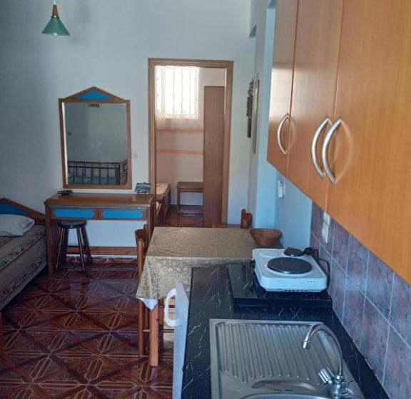 Номер Стандарт Трехместный, Denise Apartments