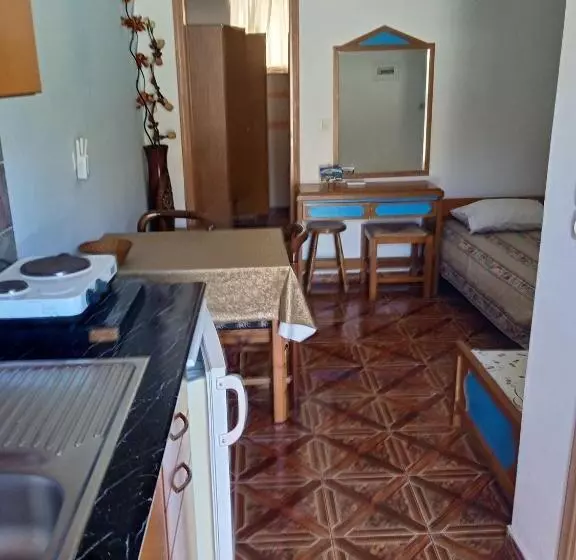 ４ベッドルームクラシックタイプ, Denise Apartments
