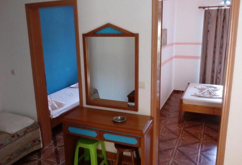 Семейный Номер, Denise Apartments