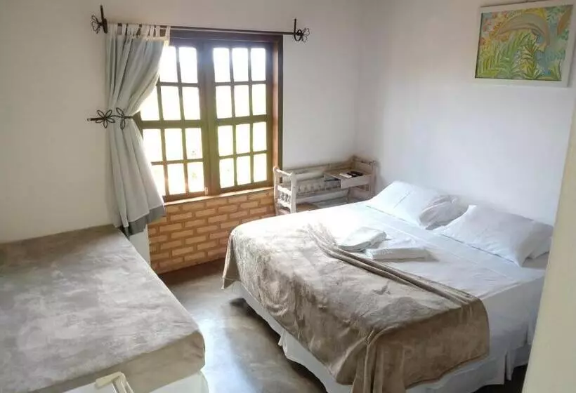 エコノミートリプルルーム, Pousada Alto Do Cajueiro