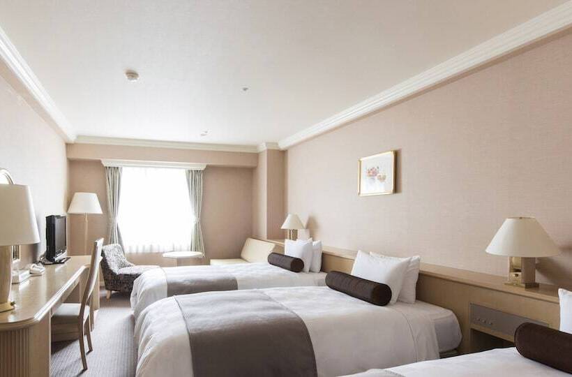 غرفة قياسية ثلاثية, Rusutsu Resort Hotel & Convention