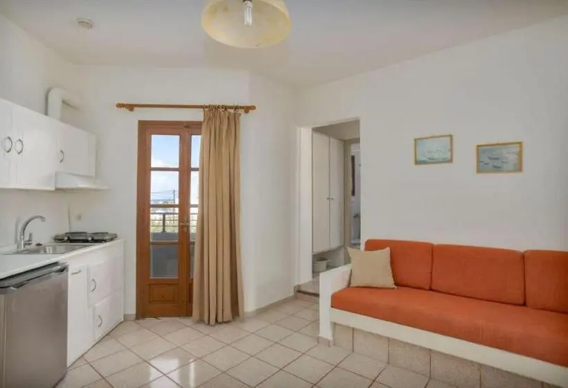 バルコニー付き１ベッドルームアパートメント, John Mary Apartments By Estia