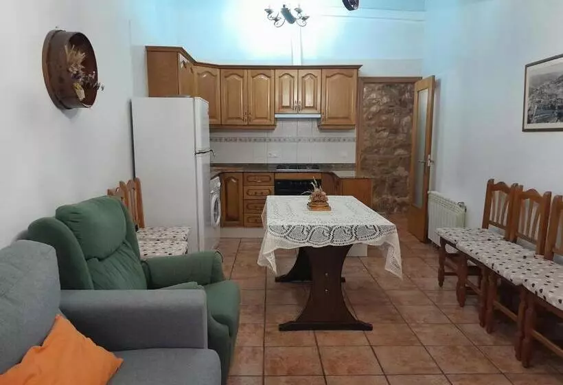 3ベッドルームハウス, Casa Manolita