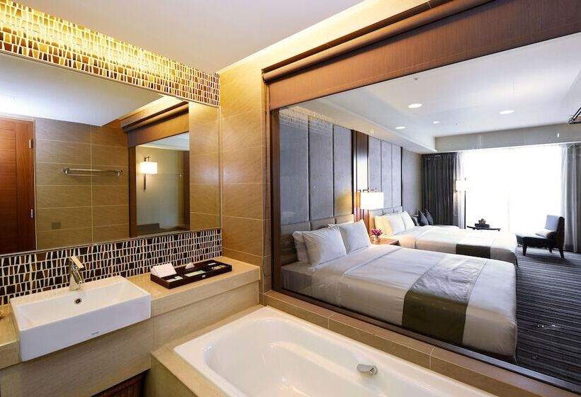 اتاق لوکس با چشم‌انداز دریا, Fullon Hotel Tamsui Fishermen S Wharf