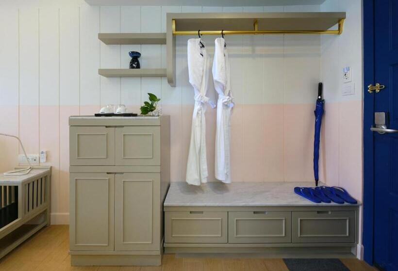 חדר סופריור נוף לים, Homm Bliss Southbeach Patong