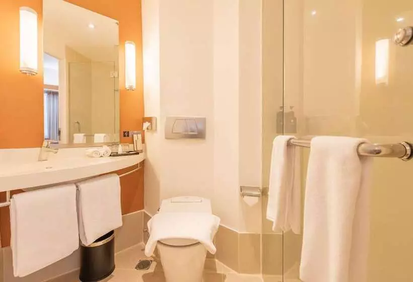 Standardzimmer, Ibis Bandung Trans Studio