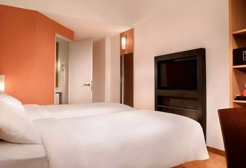 Standardzimmer, Ibis Bandung Trans Studio