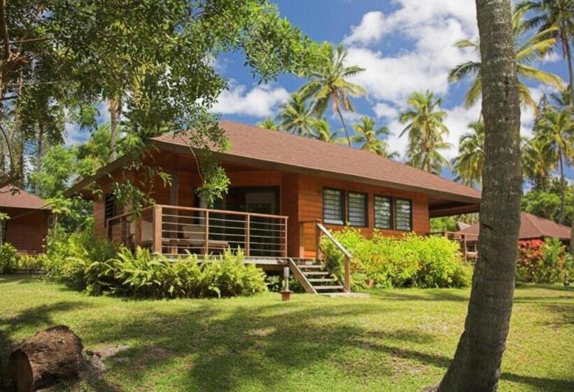 بانگلوی استاندارد, Oure Lodge Beach Resort