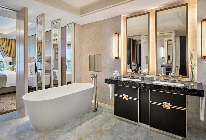 디럭스 룸, The St. Regis Shanghai Jingan