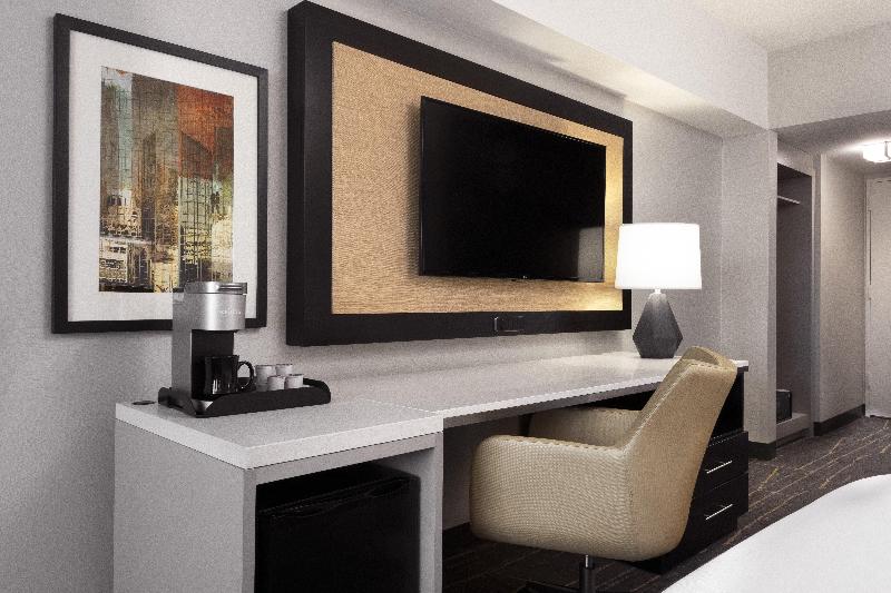 اتاق لوکس با چشم‌انداز شهر, The St. Regis Shanghai Jingan