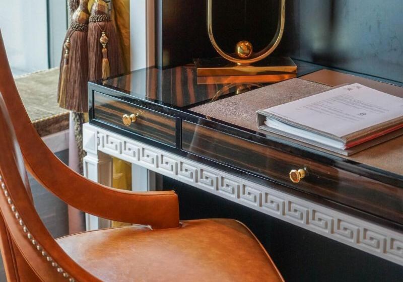 도시전망 디럭스룸 킹침대, The St. Regis Shanghai Jingan