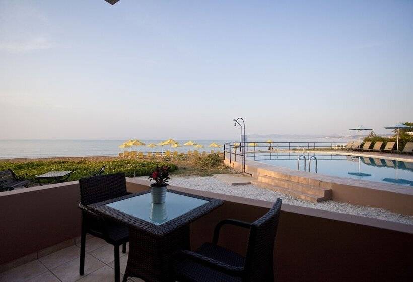 סטודיו סופריור עם נוף לים, Phaedra