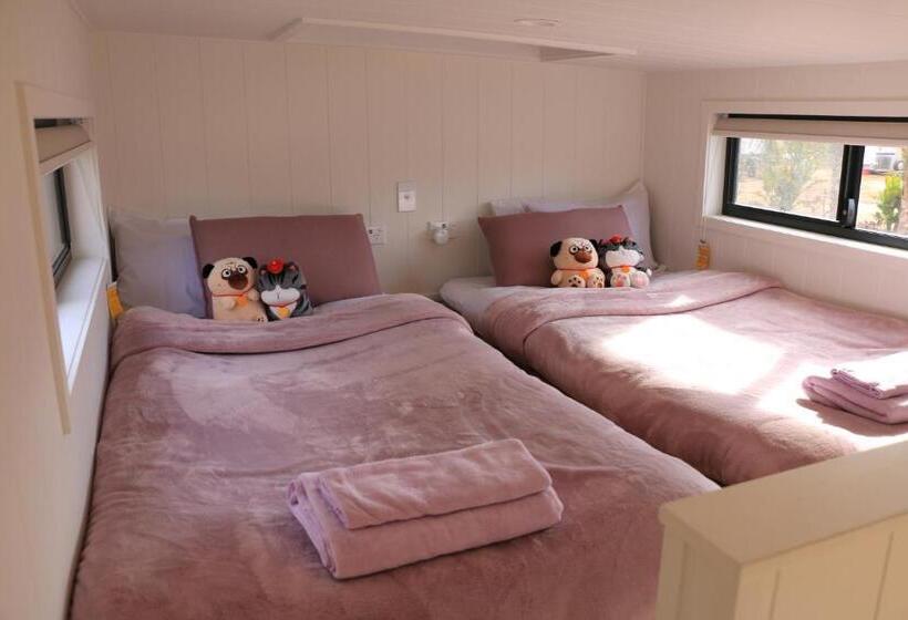 침실 2개 빌라, The Pink Lake Tiny House Sakura