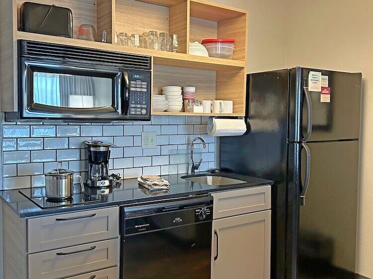 סוויטה מותאמת לאדם עם מוגבלויות, Candlewood Suites Indianapolis Downtown Medical District, An Ihg