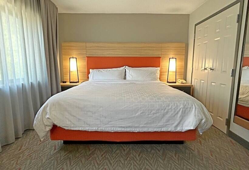 Suite 2 Chambres, Candlewood Suites Indianapolis Downtown Medical District, An Ihg