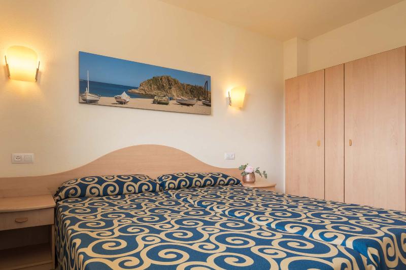 Studio Standard Lit King Size, Candlewood Suites Indianapolis Downtown Medical District, An Ihg
