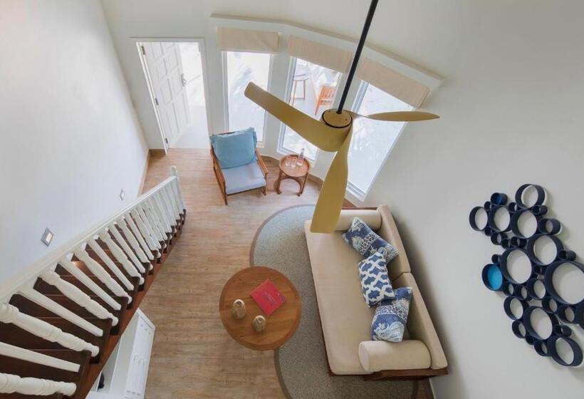 سوییت, Centara Grand Island Resort & Spa Maldives