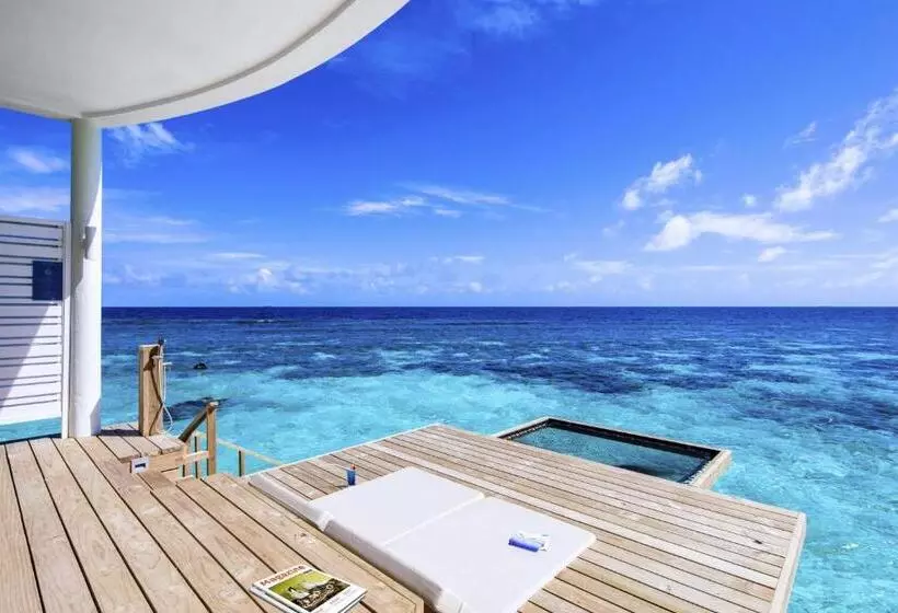 ویلا پریمیوم 1 خوابه, Machchafushi Island Resort & Spa Maldives, The Centara Collection