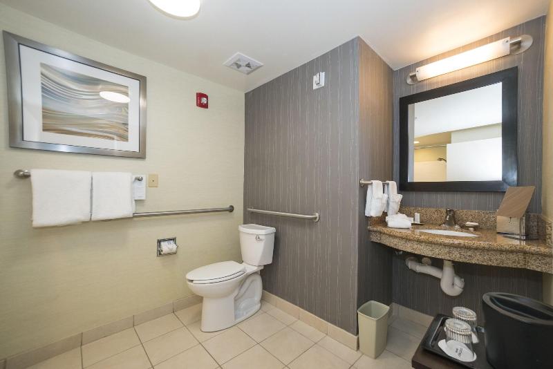 带大床的标准间, Courtyard By Marriott Vicksburg