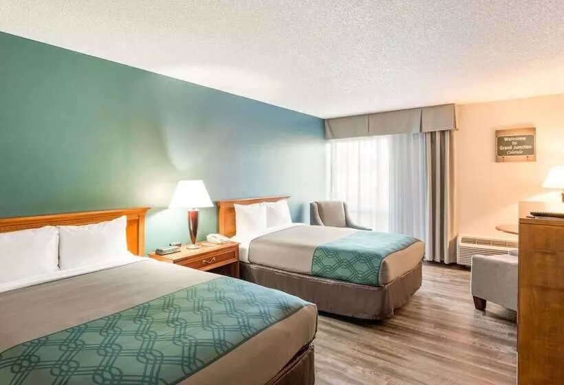 ２ダブルベッドのスタンダードルーム, Econo Lodge