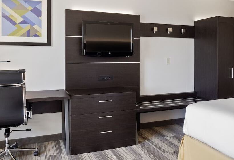 스위트, Holiday Inn Express Hotel & Suites Newton Sparta, An Ihg