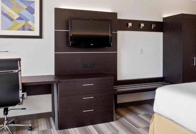 스위트 킹사이즈 침대, Holiday Inn Express Hotel & Suites Newton Sparta, An Ihg