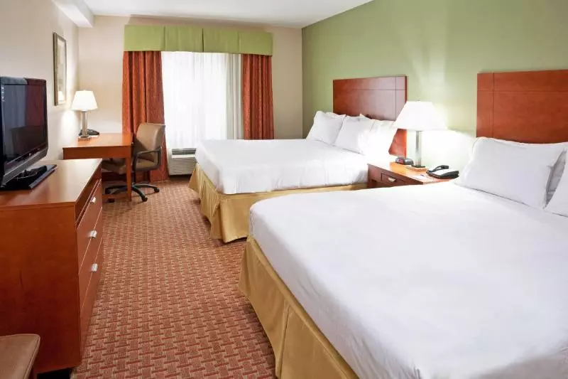 エクゼクティブスイート, Holiday Inn Express & Suites Niagara Falls, An Ihg